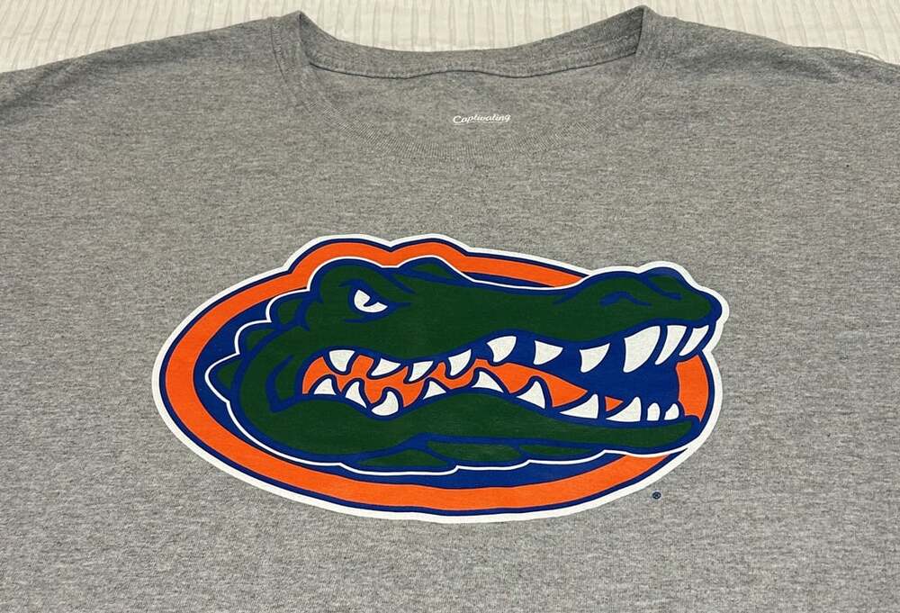 Captivating Florida Gators T-Shirt Size 3XL Gray Logo Graphic Tee